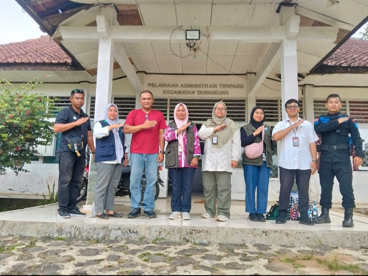 Kemensos dan Dinsos Cianjur Salurkan Bantuan ATENSI Bagi Kelompok Rentan