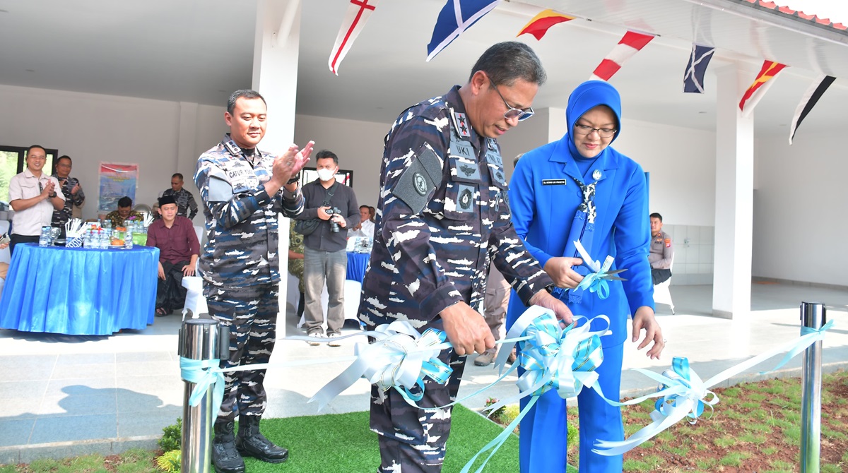 Komandan Kodaeral III Resmikan Lapangan Tembak Pangeran Aryadillah Lanal Banten