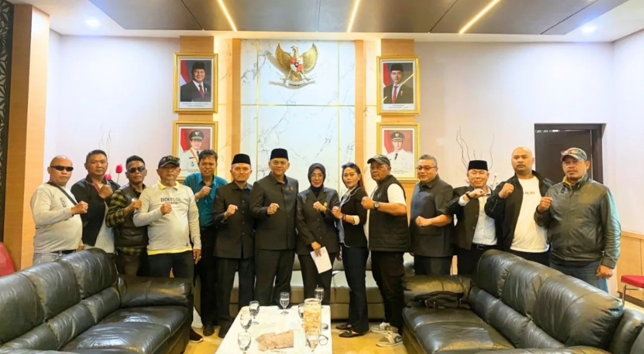 Pimpinan dan Anggota DPRD Kabupaten Bandung Terima Aspirasi Terkait Persoalan Tanah di Solokanjeruk