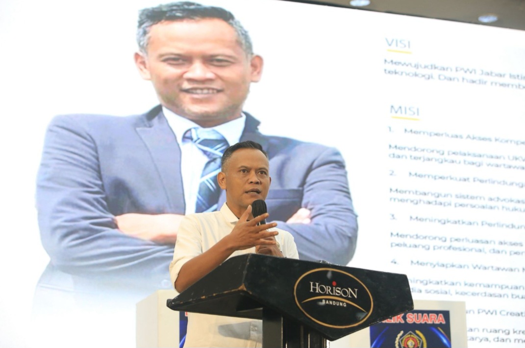 PWI Jabar Tegaskan Wartawan Bukan Preman, Kebebasan Pers Ada Batasnya
