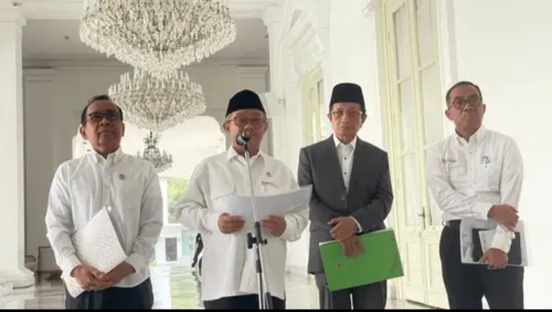 Dari Papan Tulis TK Hingga Toga Sarjana: Istana Kebut Wacana Kuliah Gratis