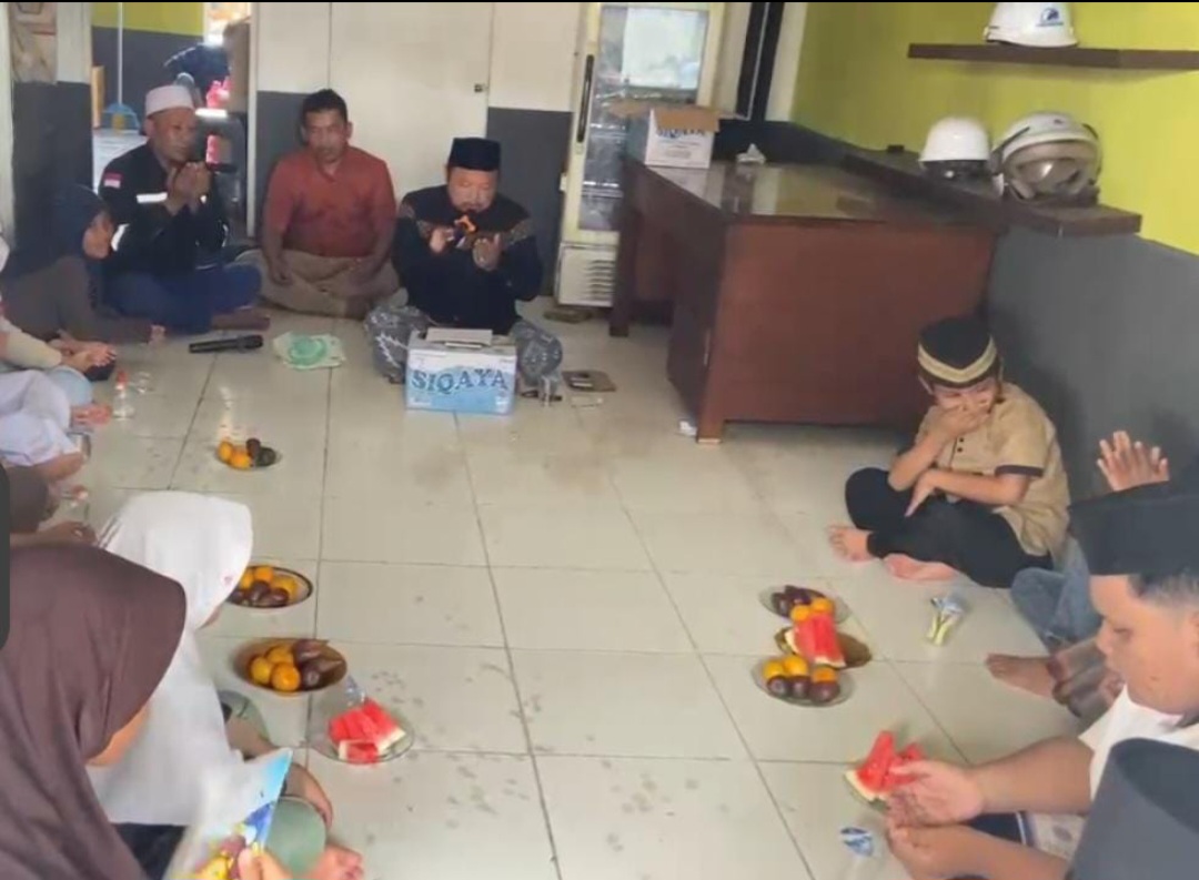 Vendor Kantin Kapal Raputra 1 & 2 dan BSP1 - Salvator Gelar Santunan Anak Yatim di Merak